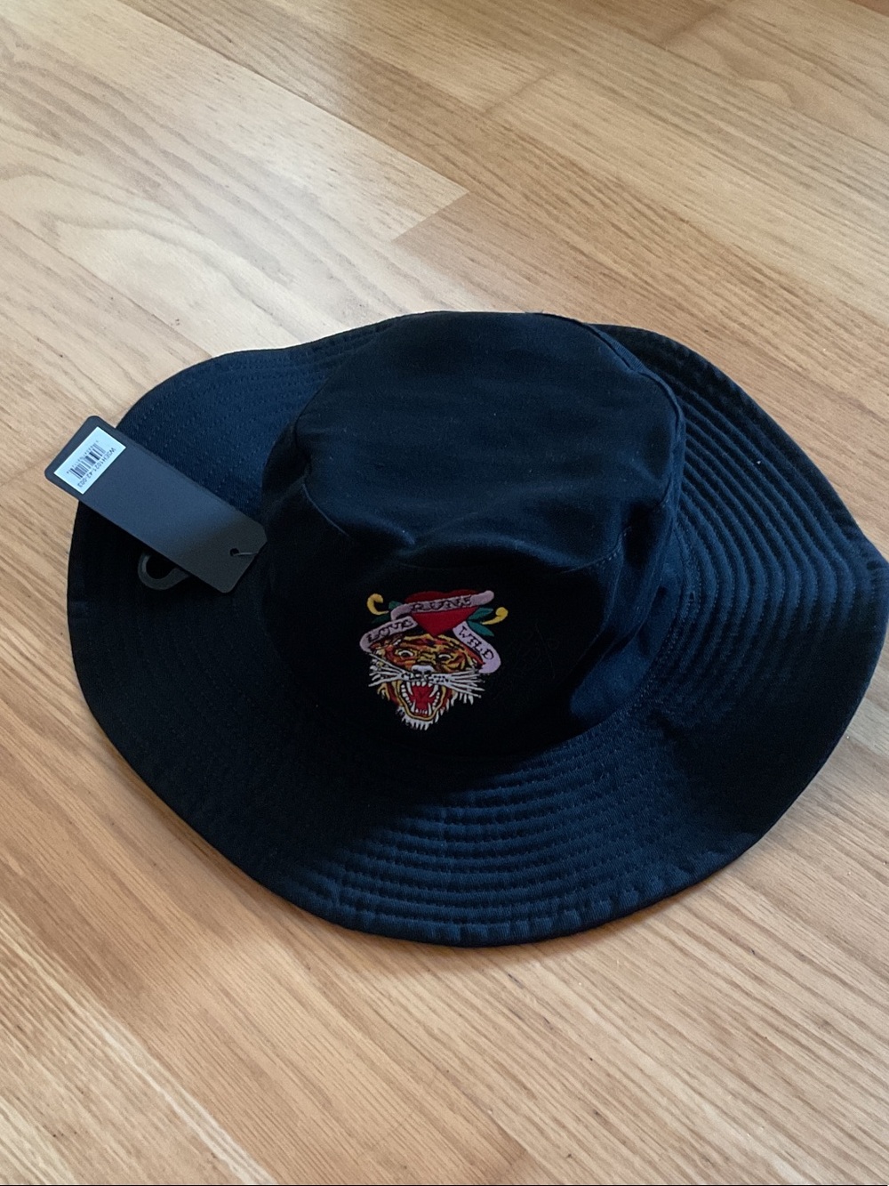 Ed Hardy hat
